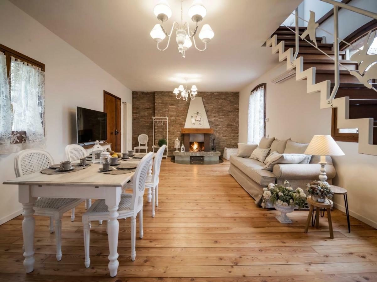 Ferienwohnung Accademia Al Colle Bologna Exterior foto