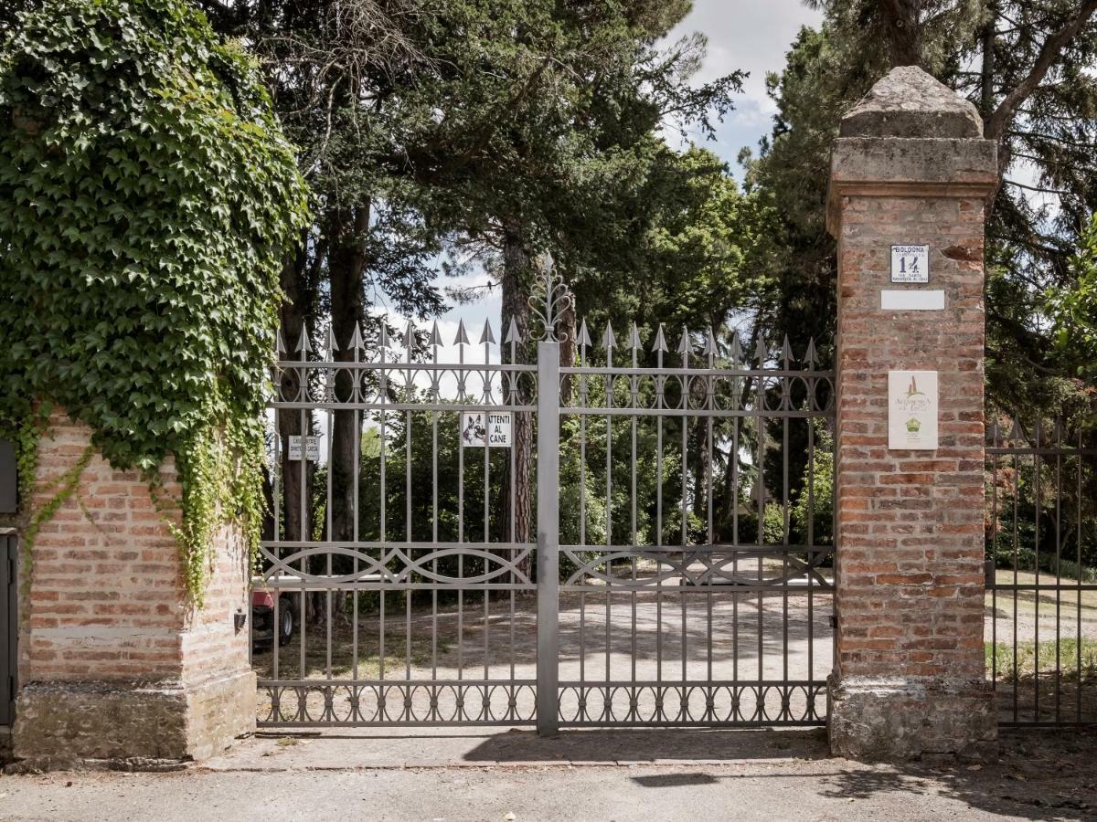 Ferienwohnung Accademia Al Colle Bologna Exterior foto