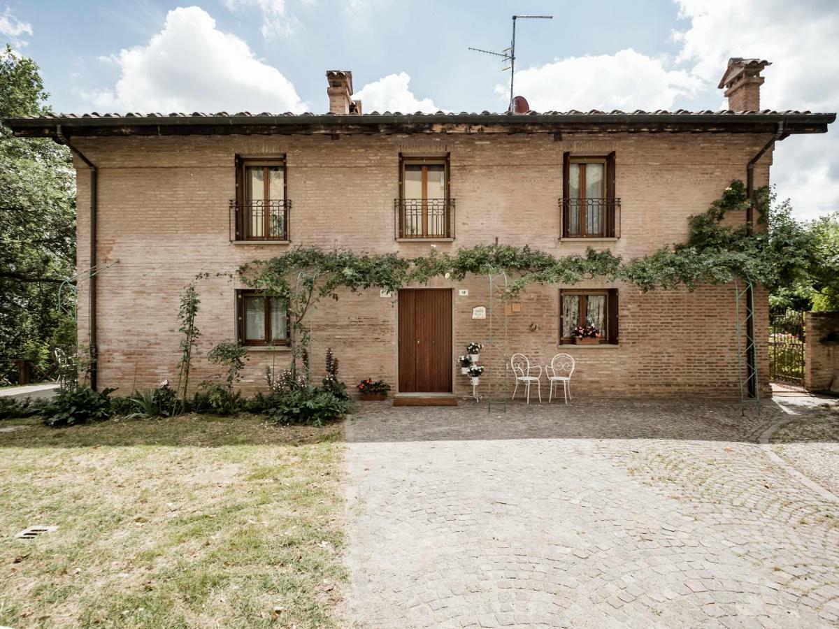 Ferienwohnung Accademia Al Colle Bologna Exterior foto